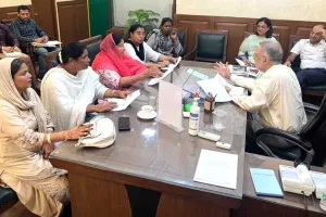 Asha Workers News: ਆਸ਼ਾ ਵਰਕਰਜ਼ ਦਾ ਇੱਕ ਵਫਦ ਸਿਹਤ ਮੰਤਰੀ ਬਲਵੀਰ ਸਿੰਘ ਨੂੰ ਮਿਲਿਆ