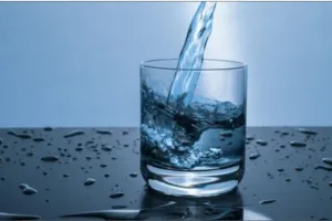 Monsoon Health Tips: ਮੌਨਸੂਨ ’ਚ ਕੋਸਾ ਪਾਣੀ ਹੈ ਚੰਗੀ ਸਿਹਤ ਦੀ ਕੁੰਜੀ ਹੈ, ਜਾਣੋ ਕਦੋਂ-ਕਦੋਂ ਪੀਣ ਨਾਲ ਹੋਵੇਗਾ ਲਾਭ