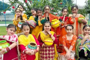 Bhadson News: ਗੋਲਡਨ ਏਰਾ ਸਕੂਲ ਨੇ ਧੂਮ-ਧਾਮ ਨਾਲ ਮਨਾਇਆ ਤੀਜ ਦਾ ਤਿਉਹਾਰ