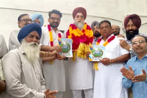 Social Work: ਗੁੱਡ ਮੌਰਨਿੰਗ ਕਲੱਬ ਵੱਲੋਂ ਸੇਵਾ ਕਾਰਜਾਂ ਬਦਲੇ ਸੁਤੰਤਰ ਜੋਸ਼ੀ ਅਤੇ ਸਿਮਰਨਜੀਤ ਸਿੰਘ ਦਾ ਵਿਸ਼ੇਸ਼ ਸਨਮਾਨ
