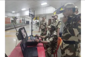 Imphal Airport: ਬੰਬ ਦੀ ਧਮਕੀ ਤੋਂ ਬਾਅਦ ਇੰਫਾਲ ਹਵਾਈ ਅੱਡਾ ਖਾਲੀ ਕਰਵਾਇਆ