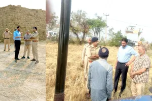 Stubble Management: ਏਡੀਸੀ ਦਮਨਜੀਤ ਸਿੰਘ ਮਾਨ ਤੇ ਐਸਪੀ ਵੈਭਵ ਚੌਧਰੀ ਵੱਲੋਂ ਪਰਾਲੀ ਸੰਭਾਲ ਰਹੇ ਕਿਸਾਨਾਂ ਨਾਲ ਕੀਤੀ ਮੁਲਾਕਾਤ