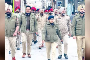 Republic Day Security: ਗਣਤੰਤਰ ਦਿਵਸ ਨੂੰ ਮੱਦੇਨਜ਼ਰ ਫ਼ਰੀਦਕੋਟ ਪੁਲਿਸ ਨੇ ਸ਼ਹਿਰ ’ਚ ਕੀਤਾ ਫਲੈਗ ਮਾਰਚ