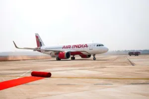 Air India Flight Accident: ਦਿੱਲੀ ਤੋਂ ਬੰਗਲੁਰੂ ਜਾ ਰਹੀ ਏਅਰ ਇੰਡੀਆ ਦੀ ਫਲਾਈਟ 'ਟੇਲ ਸਟ੍ਰਾਈਕ' ਦਾ ਸ਼ਿਕਾਰ, ਵਾਲ-ਵਾਲ ਬਚੇ 179 ਯਾਤਰੀ 