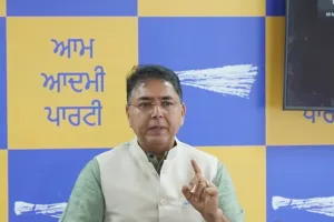 BJP ਆਗੂ ਆਪਣੇ ਆਪ ਨੂੰ ਸੰਵਿਧਾਨ ਤੇ ਕਾਨੂੰਨ ਤੋਂ ਉੱਪਰ ਸਮਝਦੇ ਹਨ, ਭਾਜਪਾ ਨੇ ਨਗਰ ਨਿਗਮ ਚੋਣਾਂ ਨੂੰ ਆਪਣੀ 'ਗੁੰਡਾਗਰਦੀ' ਦਾ ਇੱਕ ਹੋਰ ਪ੍ਰਦਰਸ਼ਨ ਬਣਾ ਦਿੱਤਾ: ਅਮਨ ਅਰੋੜਾ