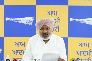 Harpal Singh Cheema: ਭਾਜਪਾ ਦਾ ਕਾਨੂੰਨੀ ਸਲਾਹਕਾਰ ਨਸ਼ਿਆਂ ਸਮੇਤ ਫੜਿਆ ਗਿਆ, ਭਾਜਪਾ ਆਗੂਆਂ ਨੇ ਪੰਜਾਬ ਵਿੱਚ ਸਿੱਧੇ ਤੌਰ 'ਤੇ ਨਸ਼ੇ ਵੇਚਣੇ ਸ਼ੁਰੂ ਕਰ ਦਿੱਤੇ ਹਨ: ਹਰਪਾਲ ਸਿੰਘ ਚੀਮਾ