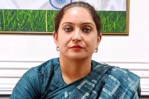 NEET Exam Center Restrictions: ਨੀਟ ਪ੍ਰੀਖਿਆ ਕੇਂਦਰਾਂ ਦੇ 100 ਮੀਟਰ ਦੇ ਘੇਰੇ ’ਚ 5 ਜਾਂ 5 ਤੋਂ ਵੱਧ ਵਿਅਕਤੀਆਂ ਦੇ ਇਕੱਠੇ ਹੋਣ ’ਤੇ ਪਾਬੰਦੀ
