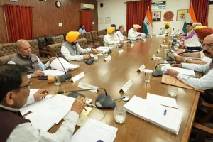 Punjab Government News: ਮੁੱਖ ਮੰਤਰੀ ਭਗਵੰਤ ਸਿੰਘ ਮਾਨ ਦੀ ਅਗਵਾਈ 'ਚ ਵਜ਼ਾਰਤ ਵੱਲੋਂ ਚੋਣ ਵਿਭਾਗ ਦੇ ਸੇਵਾ ਨਿਯਮਾਂ ’ਚ ਸੋਧ ਨੂੰ ਹਰੀ ਝੰਡੀ, ਵੋਟਰ ਸੂਚੀਆਂ ਦੀ ਵਿਸ਼ੇਸ਼ ਸੁਧਾਈ ਨੂੰ ਸੁਚਾਰੂ ਰੂਪ ਵਿੱਚ ਯਕੀਨੀ ਬਣਾਇਆ ਜਾ ਸਕੇਗਾ