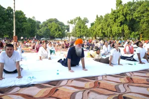 International Yoga Day: ਅੰਤਰਰਾਸ਼ਟਰੀ ਯੋਗ ਦਿਵਸ ਮੌਕੇ ਸਪੀਕਰ ਸੰਧਵਾਂ, ਵਿਧਾਇਕ ਸੇਖੋਂ ਤੇ ਡੀਸੀ ਨੇ ਕੀਤਾ ਯੋਗ ਅਭਿਆਸ