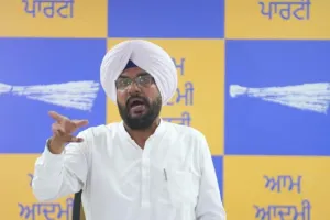 Yudh Nashian Virudh: ਨਸ਼ਾ ਅਤੇ ਗੈਂਗਸਟਰ ਮੁਕਤ ਪੰਜਾਬ ਲਈ ਮਾਨ ਸਰਕਾਰ ਦੀ ਇਤਿਹਾਸਕ ਜੰਗ ਲਗਾਤਾਰ ਜਾਰੀ, ਹੁਣ ਤੱਕ 5091 ਮਾਮਲੇ ਦਰਜ, 7105 ਨਸ਼ਾ ਤਸਕਰ ਗ੍ਰਿਫਤਾਰ: ਕੁਲਦੀਪ ਧਾਲੀਵਾਲ