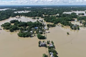 Assam Floods : ਹੜ੍ਹ ਨਾਲ 10 ਜ਼ਿਲ੍ਹਿਆਂ 'ਚ 6,54,838 ਲੋਕ ਪ੍ਰਭਾਵਿਤ, ਚਾਰ ਹੋਰ ਲਾਸ਼ਾਂ ਮਿਲੀਆਂ