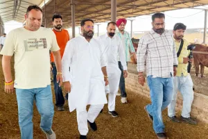 Faridkot News: ਸਰਕਾਰੀ ਗਊਸ਼ਾਲਾ ਗੋਲੇਵਾਲਾ ਦਾ ਦੌਰਾ ਕਰਕੇ ਅਰਸ਼ ਸੱਚਰ ਨੇ ਮੁੱਖ ਮੰਤਰੀ ਨੂੰ ਭੇਜਿਆ ਮੰਗ ਪੱਤਰ