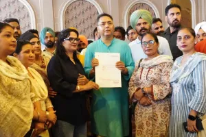 Job in Punjab: ਮੈਗਾ ਰੋਜ਼ਗਾਰ ਮੇਲੇ 'ਚ 562 ਨੌਜਵਾਨਾਂ ਦੀ ਨੌਕਰੀਆਂ ਲਈ ਚੋਣ, ਵੱਖ-ਵੱਖ ਕੰਪਨੀਆਂ ਨੇ 618 ਨੌਜਵਾਨਾਂ ਨੂੰ ਕੀਤਾ ਸ਼ਾਰਟਲਿਸਟ: ਅਮਨ ਅਰੋੜਾ