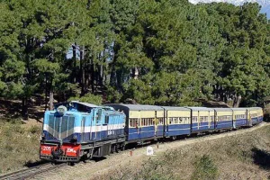 Kangra Valley Railway: ਕਾਂਗੜਾ ਘਾਟੀ ਨੈਰੋਗੇਜ ਰੇਲ ਸੇਵਾ ਮੁੜ 10 ਦਿਨਾਂ ਬਾਅਦ ਬਹਾਲ