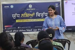 Punjab: ‘ਚਿੱਟੇ’ ਖ਼ਿਲਾਫ਼ ਚਾਕ: ਪੰਜਾਬ ਦੇ ਸਕੂਲ ‘ਯੁੱਧ ਨਸ਼ਿਆਂ ਵਿਰੁੱਧ’ ਮੁਹਿੰਮ ਦਾ ਅਗਲਾ ਮੋਰਚਾ ਬਣੇ