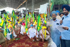 Farmer Protest: ਕਿਸਾਨਾਂ ਨੇ ਰੋਸ ਮਾਰਚ ਕਰਕੇ ਐੱਸਡੀਐੱਮ ਨੂੰ ਦਿੱਤਾ ਮੰਗ ਪੱਤਰ