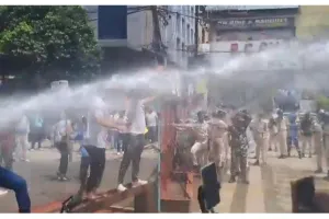 Patna Student Protest: ਸਰਕਾਰੀ ਭਰਤੀਆਂ ਦੀ ਮੰਗ ਨੂੰ ਲੈ ਕੇ ਪਟਨਾ ’ਚ ਵਿਦਿਆਰਥੀਆਂ ਦਾ ਹਿੰਸਕ ਪ੍ਰਦਰਸ਼ਨ