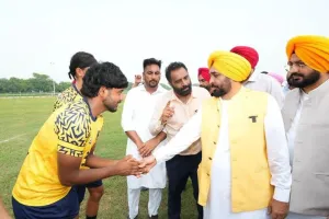 Punjab News: ਮੁੱਖ ਮੰਤਰੀ ਭਗਵੰਤ ਸਿੰਘ ਮਾਨ ਵੱਲੋਂ ਪਿੰਡਾਂ ਦੇ ਨੌਜਵਾਨਾਂ ਨੂੰ 500 ਆਧੁਨਿਕ 'ਪੇਂਡੂ ਖੇਡ ਮੈਦਾਨਾਂ' ਦਾ ਤੋਹਫ਼ਾ