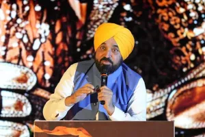 Punjab: 'ਹਮਾਰੇ ਰਾਮ' ਨਾਟਕ ਦੇ ਮੰਚਨ ਦੀ ਸ਼ੁਰੂਆਤ ਮੋਹਾਲੀ ਤੋਂ ਹੋਈ, ਪੰਜਾਬ ਸਰਕਾਰ ਪੂਰੇ ਸੂਬੇ 'ਚ 41 ਸ਼ੋਅ ਕਰਵਾਏਗੀ: ਮੁੱਖ ਮੰਤਰੀ ਭਗਵੰਤ ਸਿੰਘ ਮਾਨ
