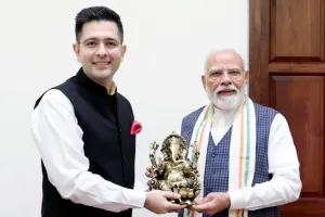 Raghav Chadha: ਰਾਜ ਸਭਾ ਮੈਂਬਰ ਰਾਘਵ ਚੱਢਾ ਨੇ ਪੀਐਮ ਮੋਦੀ ਨਾਲ ਕੀਤੀ ਮੁਲਾਕਾਤ, ਗੱਲਬਾਤ ਨੂੰ ਦੱਸਿਆ ਖਾਸ