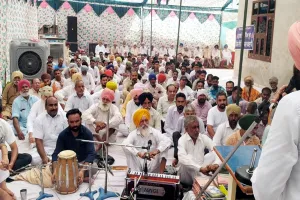 Malout News: ਬਲਾਕ ਪੱਧਰੀ ਨਾਮ-ਚਰਚਾ ਦੌਰਾਨ ਬਲਾਕ ਮਲੋਟ ਦੀ ਸਾਧ-ਸੰਗਤ ਨੇ ਮਨਾਇਆ ਪਵਿੱਤਰ ਐਮਐਸਜੀ ਮਹਾਂ ਪਰਉਪਕਾਰ ਦਿਹਾੜਾ