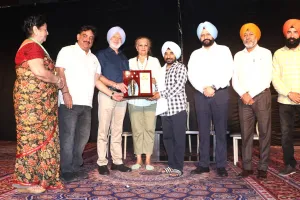 Punjabi Theatre Event: ਦੇਸ਼ ਭਗਤ ਯੂਨੀਵਰਸਿਟੀ ’ਚ ਰੰਗਮੰਚ ਦੀ ਸ਼ਾਨਦਾਰ ਸ਼ਾਮ
