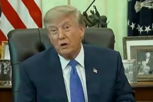 Trump ਨੇ ਹੋਰਮੁਜ਼ ਜਲਡਮਰੂ ਦਾ ਨਾਮ ਬਦਲ ਕੇ 'ਟਰੰਪ ਸਟ੍ਰੇਟ' ਰੱਖਣ ਦੀ ਇੱਛਾ ਪ੍ਰਗਟਾਈ