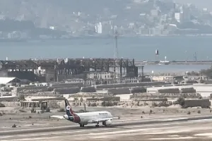Aden Airport: ਅਦਨ ਹਵਾਈ ਅੱਡੇ 'ਤੇ ਹੂਤੀ ਹਮਲੇ ਨੇ ਵਧਾਈਆਂ ਸੁਰੱਖਿਆ ਚਿੰਤਾਵਾਂ