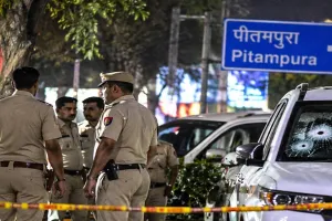 Delhi Shooting News: ਦਿੱਲੀ ਦੇ ਪੀਤਮਪੁਰਾ ’ਚ ਗੋਲੀਬਾਰੀ, ਲਾਰੈਂਸ ਗੈਂਗ ਦੀ ਭੂਮਿਕਾ ਦੀ ਜਾਂਚ ਕਰ ਰਹੀ ਪੁਲਿਸ