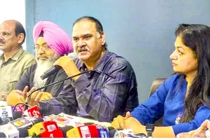 Punjab Petrol Pump Dealers: ਪੈਟਰੋਲ ਪੰਪ ਡੀਲਰਾਂ ਦਾ ਤੇਲ ਕੰਪਨੀਆਂ ਖ਼ਿਲਾਫ਼ ਮੋਰਚਾ