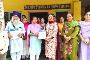 School Inspection Punjab: ਜ਼ਿਲ੍ਹਾ ਸਿੱਖਿਆ ਅਫ਼ਸਰ ਰਵਿੰਦਰ ਕੌਰ ਨੇ ਵੱਖ-ਵੱਖ ਸਕੂਲਾਂ ਦਾ ਕੀਤਾ ਦੌਰਾ