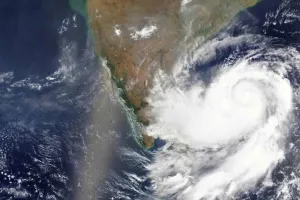 Severe Cyclonic Storm: ਖ਼ਤਰਨਾਕ ਗੰਭੀਰ ਚੱਕਰਵਾਤੀ ਤੂਫਾਨ 'ਅਰਨਬ' ਦੇ 28 ਅਕਤੂਬਰ ਨੂੰ ਆਂਧਰਾ ਪ੍ਰਦੇਸ਼ ਤੱਟ 'ਤੇ ਟਕਰਾਉਣ ਦੀ ਸੰਭਾਵਨਾ, ਕੇਂਦਰ ਨੇ ਤਿਆਰੀ ਦੀ ਸਮੀਖਿਆ ਕੀਤੀ