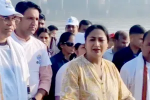 Yamuna River Pollution: ਦਿੱਲੀ ’ਚ ‘ਚਲੋ ਯਮੁਨਾ’ ਤਹਿਤ ਸਫਾਈ ਅਭਿਆਨ, CM ਰੇਖਾ ਗੁਪਤਾ ਨੇ ਲੋਕਾਂ ਨੂੰ ਕੀਤੀ ਅਪੀਲ