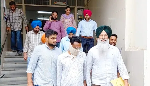 Vigilance Bureau: 25 ਹਜ਼ਾਰ ਰੁਪਏ ਰਿਸ਼ਵਤ ਲੈਂਦਾ ਸੀਨੀਅਰ ਸਹਾਇਕ ਵਿਜੀਲੈਂਸ ਅੜਿੱਕੇ