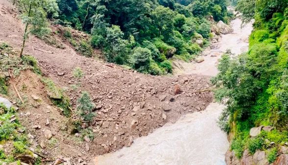 Nepal Bhotekoshi River: ਚੀਨ ਵਾਲੇ ਪਾਸੇ ਵੱਡੇ ਪੱਧਰ ’ਤੇ ਜ਼ਮੀਨ ਖਿਸਕਣ ਨਾਲ ਨੇਪਾਲ ਦੀ ਭੋਟੇਕੋਸ਼ੀ ਨਦੀ ਦਾ ਵਹਾਅ ਪ੍ਰਭਾਵਿਤ