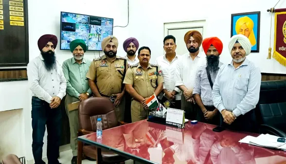 Malerkotla News: ਡੀਸੀ ਦਫ਼ਤਰ ਮਾਲੇਰਕੋਟਲਾ ਦੇ ਕਰਮਚਾਰੀਆਂ ਦੀ ਕਲਮਛੋੜ ਹੜਤਾਲ 28 ਸਤੰਬਰ ਤੱਕ ਵਧੀ