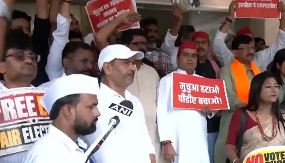 INDIA Alliance Protest: ਵਿਰੋਧੀ ਪਾਰਟੀਆਂ ਨੇ ਸੁਪਰੀਮ ਕੋਰਟ ਤੱਕ ਕੱਢਿਆ ਮਾਰਚ