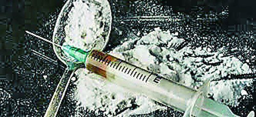 ਪੰਜਾਬੀਆਂ ਦਾ ਨਸ਼ਾ ਛੁਡਾਉਣ ਲਈ ‘ਅੰਗਰੇਜ਼ੀ’ ਦੇ ਰਾਹ ਤੁਰੀ ਸਰਕਾਰ