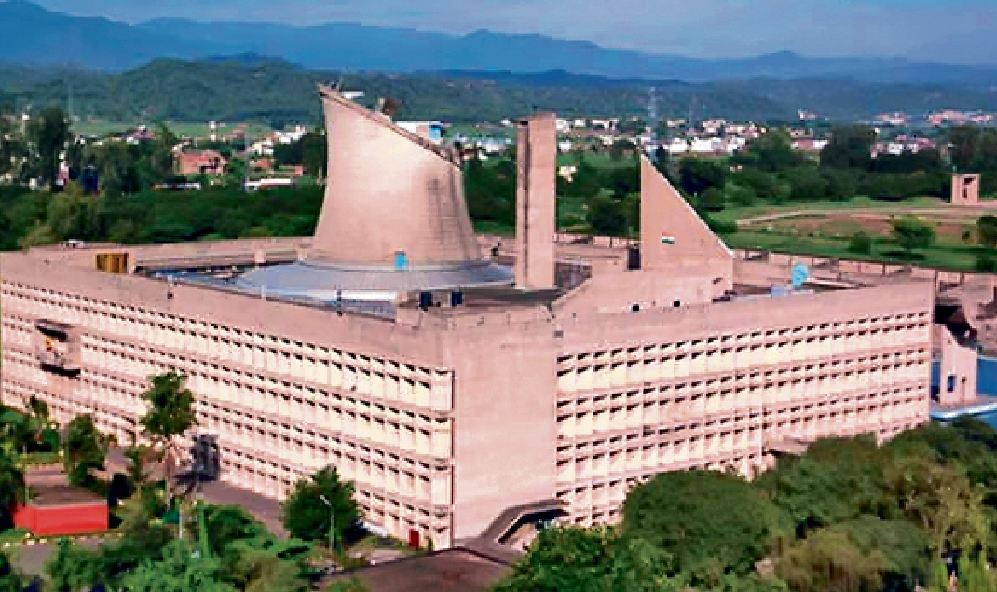 ਰਾਜਨੀਤੀ ‘ਚ ਵਿਸਾਰੇ ਜਨਤਾ ਦੇ ਮੁੱਦੇ