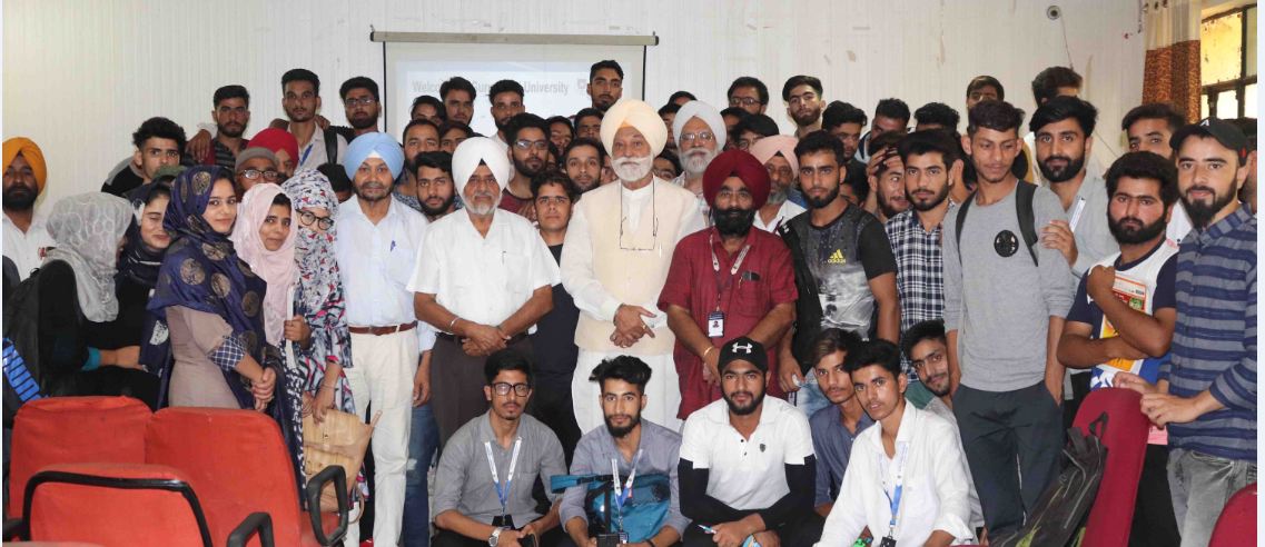 ਬੀਰਦਵਿੰਦਰ ਵੱਲੋਂ ਕਸ਼ਮੀਰੀ ਵਿਦਿਆਰਥੀਆਂ ਦੇ ਮਸਲੇ ਸਰਕਾਰਾਂ ਕੋਲ ਰੱਖਣ ਦਾ ਐਲਾਨ