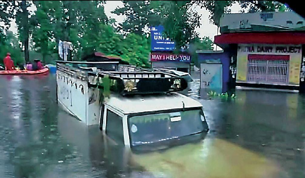 ਹੜ੍ਹ ਨਾਲ ਬੇਹਾਲ ਹਾਂ ਤਾਂ ਜਨਤ ਹੀ ਕਸੂਰਵਾਰ ਹੈ