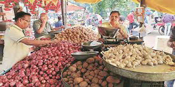 ਪਿਆਜ ਤੇ ਲਸਣ ਤੋਂ ਬਾਅਦ ਆਲੂ ਨੇ ਵੀ ਸਿਰ ਚੁੱਕਿਆ