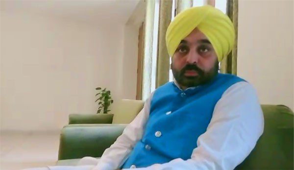 ਬੇਲੋੜੀ ਬਿਆਨਬਾਜ਼ੀ ਨਾਲ ਪੰਜਾਬ ਨੂੰ ਖੌਫ਼ਜ਼ਦਾ ਮਾਹੌਲ ਵੱਲ ਨਾ ਧੱਕਣ ਮੁੱਖ ਮੰਤਰੀ : ਭਗਵੰਤ ਮਾਨ