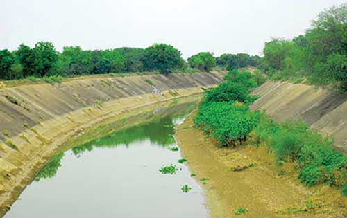 ਪਾਣੀ ਦੀ ਉਲਝੀ ਤਾਣੀ