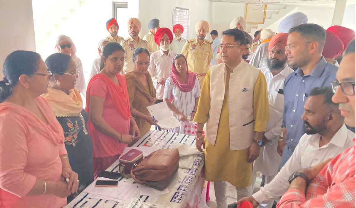 ਪਿੰਡ ਸ਼ੇਰੋਂ ਵਾਲਿਆਂ ਦੇ ਦੁਆਰ ‘ਪਹੁੰਚੀ ਸਰਕਾਰ’