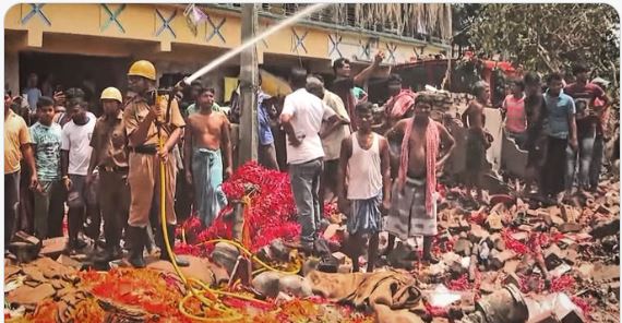 ਪੱਛਮੀ ਬੰਗਾਲ: ਪੱਛਮੀ ਬੰਗਾਲ ’ਚ ਪਟਾਕਾ ਫੈਕਟਰੀ ’ਚ ਧਮਾਕਾ, 5 ਦੀ ਮੌਤ