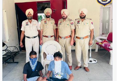 3.5 ਕਰੋੜ ਦੀ ਹੈਰੋਇਨ ਸਮਤੇ ਤਿੰਨ ਤਸਕਰ ਕਾਬੂ