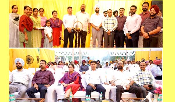 Punjab Police: ਜ਼ਿਲ੍ਹਾ ਪੁਲਿਸ ਮੁਖੀ ਨੇ ਪੁਲਿਸ ਪਰਿਵਾਰਾਂ ਨਾਲ ਵੱਖਰੇ ਢੰਗ ਨਾਲ ਮਨਾਈ ਦੀਵਾਲੀ