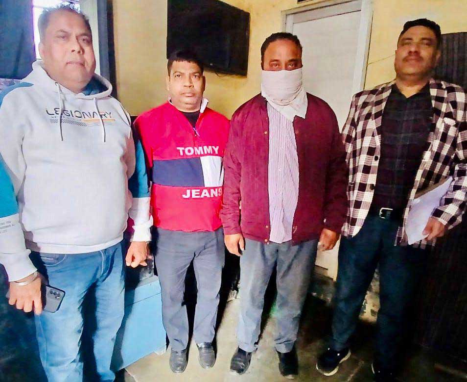 Punjab Vigilance Bureau: ਕਾਰ ਵਾਪਸ ਦਿਵਾਉਣ ਬਦਲੇ ਰਿਸ਼ਵਤ ਲੈਂਦਾ ਸੇਵਾ ਮੁਕਤ ਹੌਲਦਾਰ ਕਾਬੂ