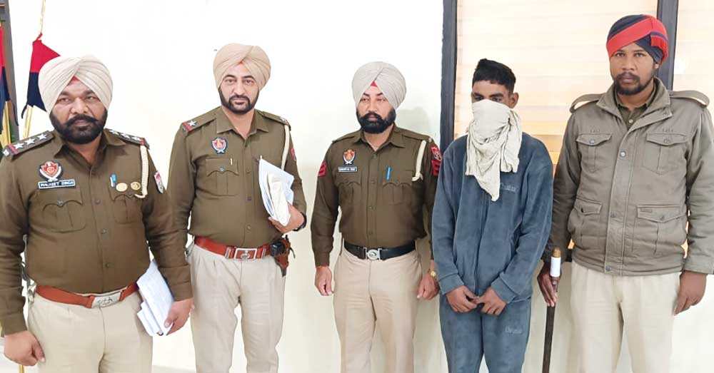 ਪੁਲਿਸ ਨੇ ਲੁੱਟਾਂ-ਖੋਹਾਂ ਕਰਨ ਵਾਲੇ ਦੋ ਵਿਅਕਤੀਆਂ ਨੂੰ ਕੀਤਾ ਕਾਬੂ